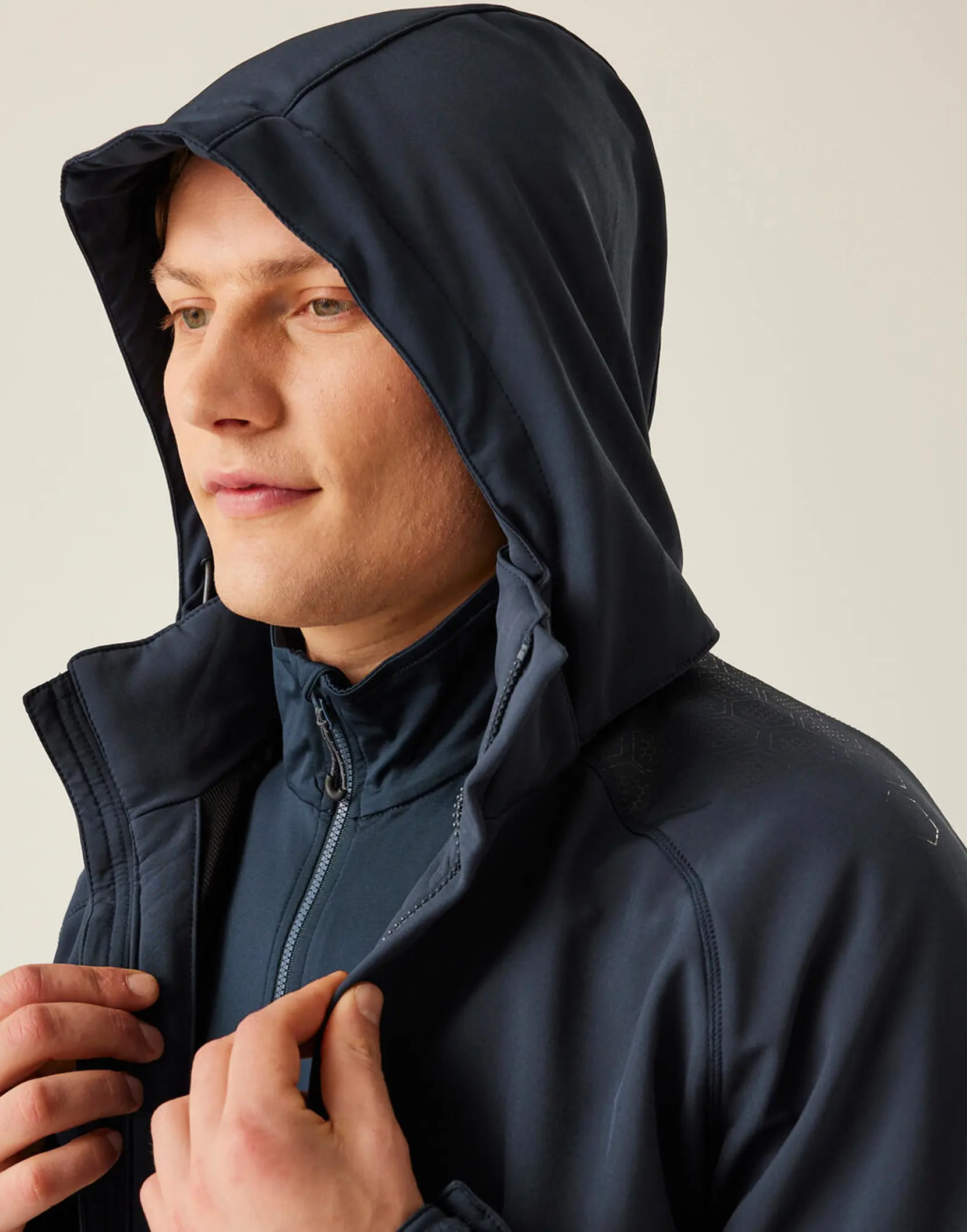 Bild på Repeller Lined Hooded Softshell