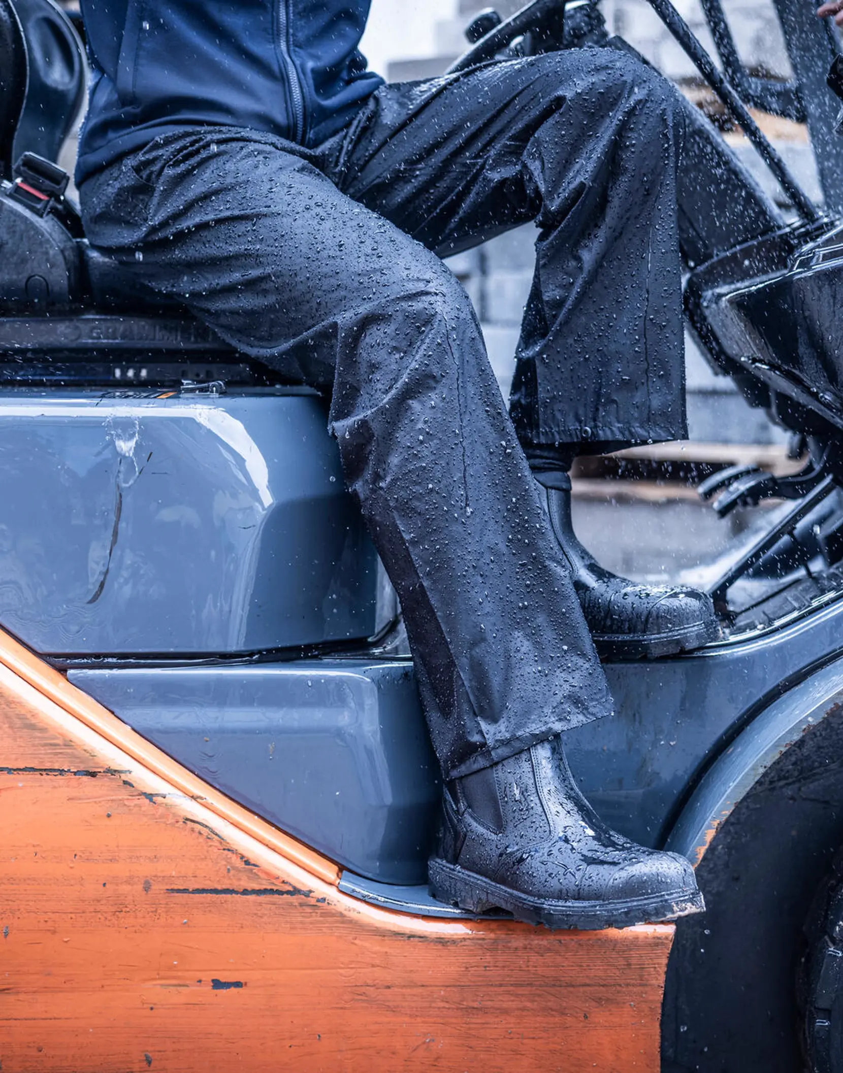 Bild på Pro Pack Away Overtrousers Bild på Pro Pack Away Overtrousers