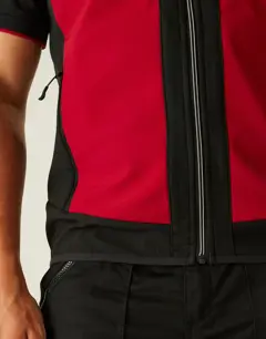 Bild på E-Volve Softshell Bodywarmer