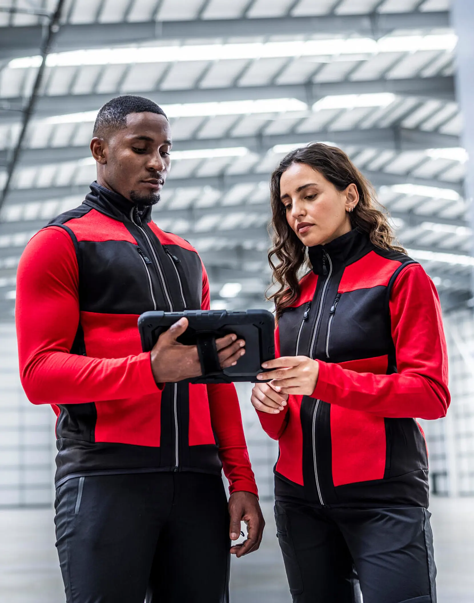 Bild på E-Volve Stretch Hybrid Midlayer Bodywarmer Bild på E-Volve Stretch Hybrid Midlayer Bodywarmer