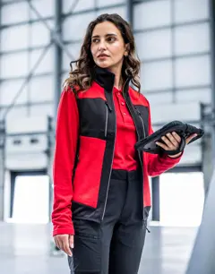 Bild på E-Volve Stretch Hybrid Midlayer Bodywarmer