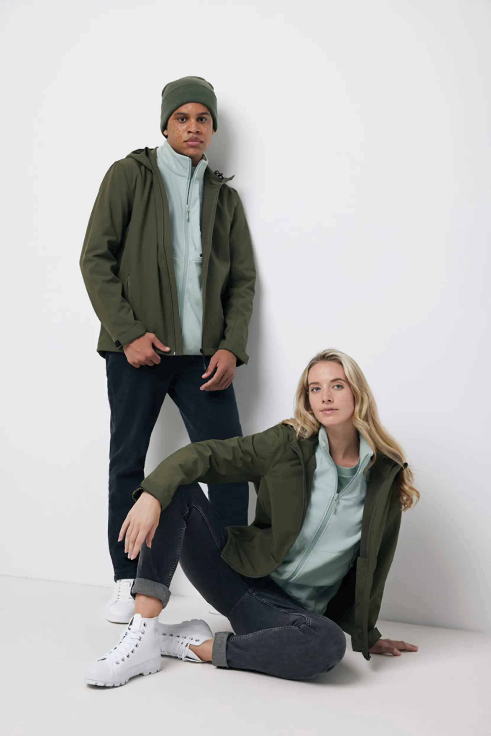 Bild på Iqoniq Makalu soft shell herrjacka i återvunnen polyester Bild på Iqoniq Makalu soft shell herrjacka i återvunnen polyester