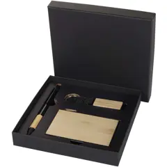 Bild på Minka gåvoset med RCS-kulspetspenna, nyckelring och RFID-korthållare i återvunnen aluminium