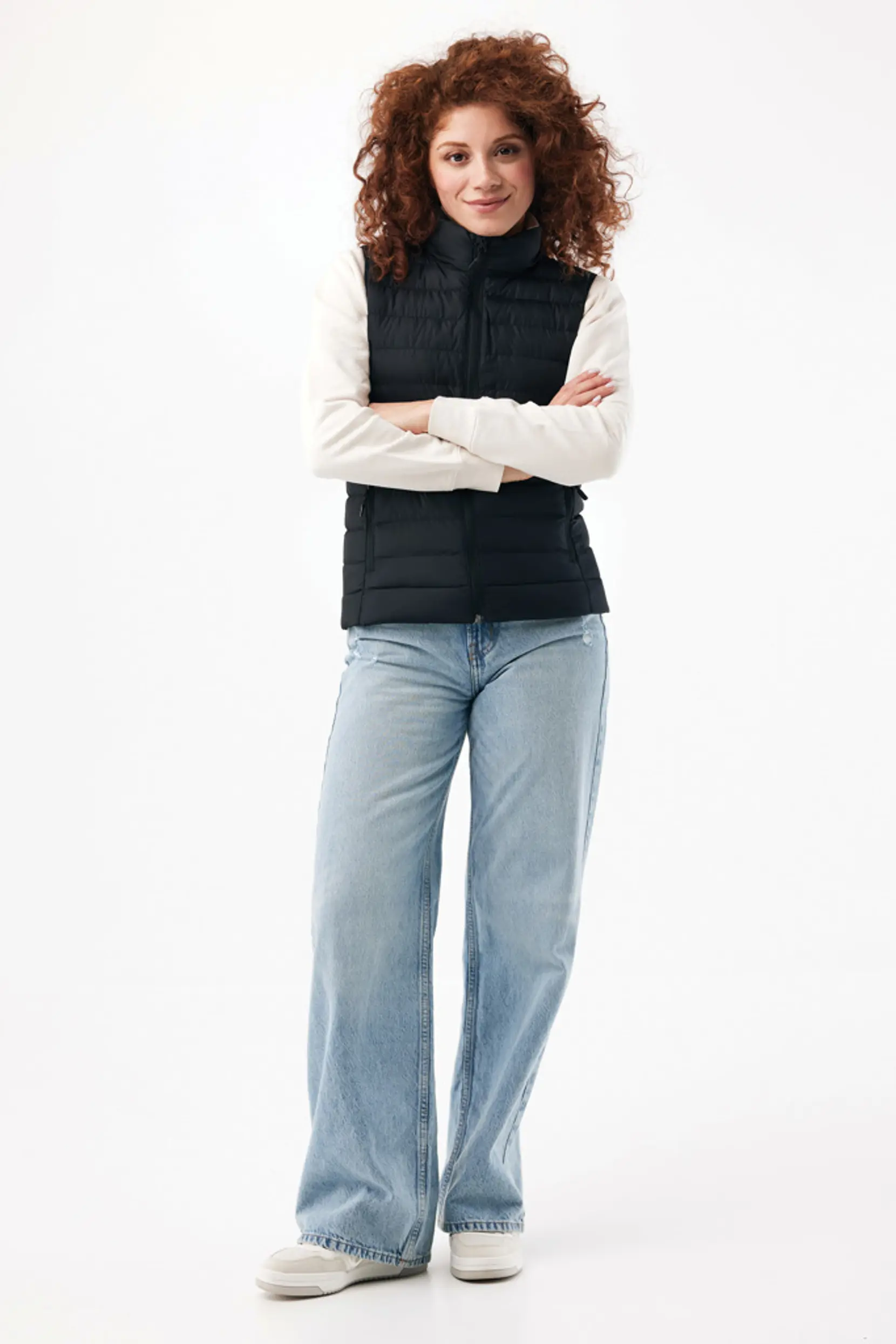 Bild på Iqoniq Meru damväst i återvunnen polyester