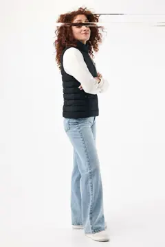 Bild på Iqoniq Meru damväst i återvunnen polyester