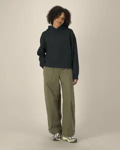 Bild på Voicer The unisex boxy hoodie in recycled cotton