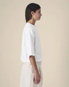 Bild på Stella Raya The women's cropped t-shirt in recycled cotton 