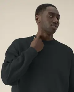 Bild på Ryler The unisex boxy crewneck sweatshirt in recycled cotton