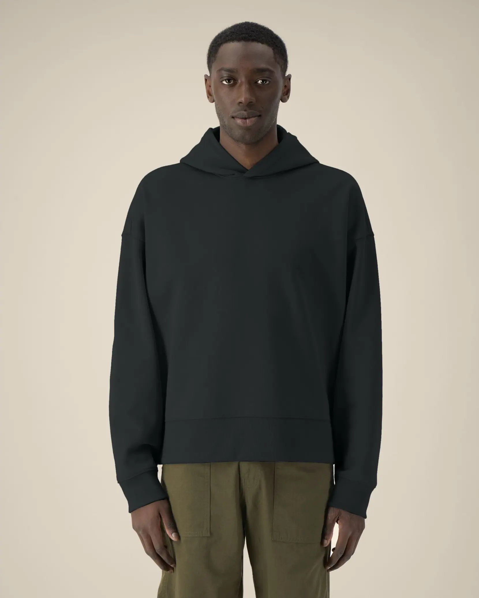 Bild på Voicer The unisex boxy hoodie in recycled cotton