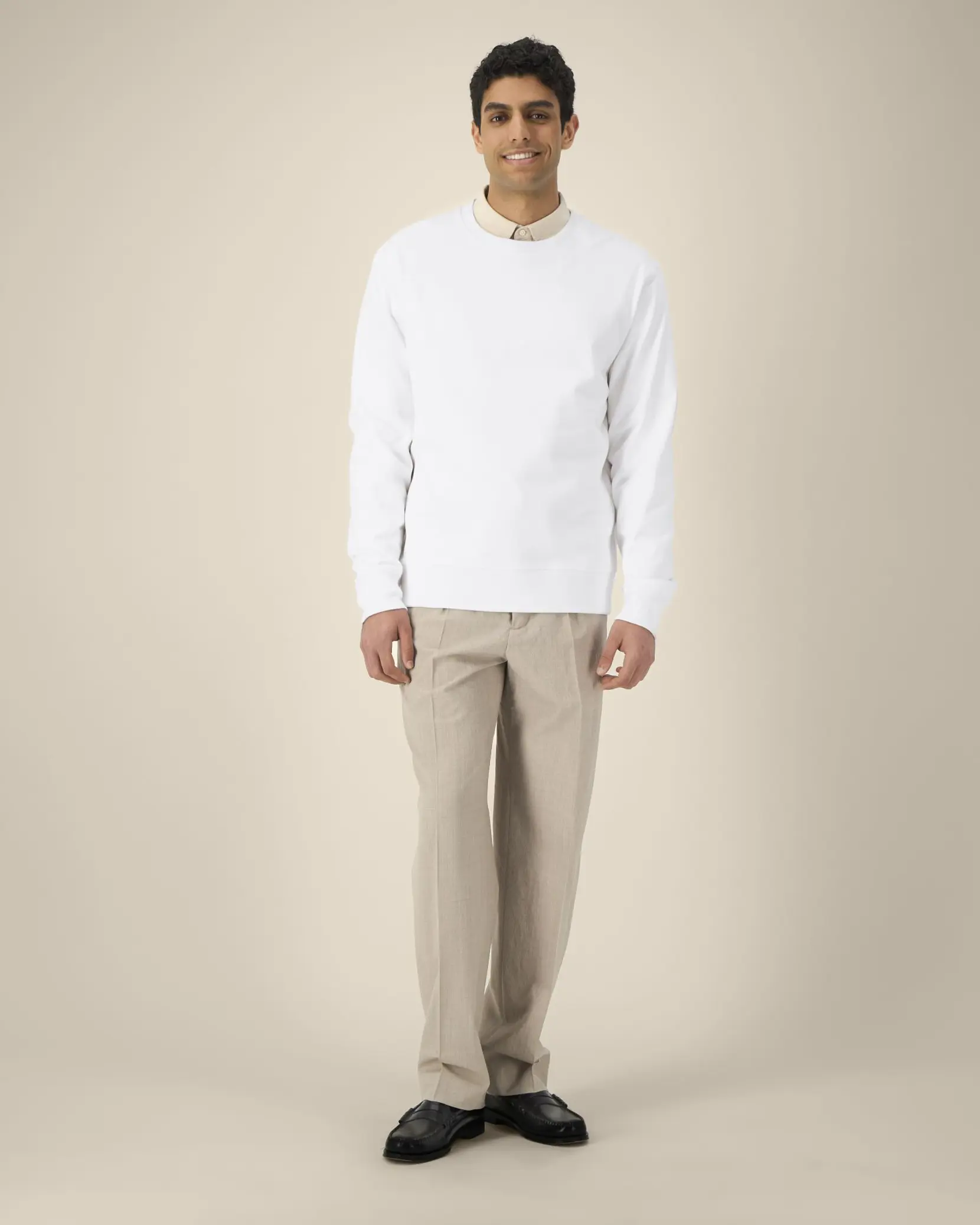 Bild på Thinker The unisex crewneck sweatshirt in recycled cotton