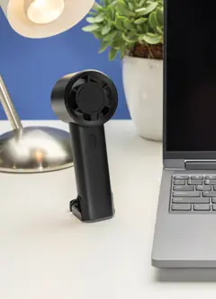 Bild på Twist uppladdningsbar bärbar fläkt i återvunnen plast