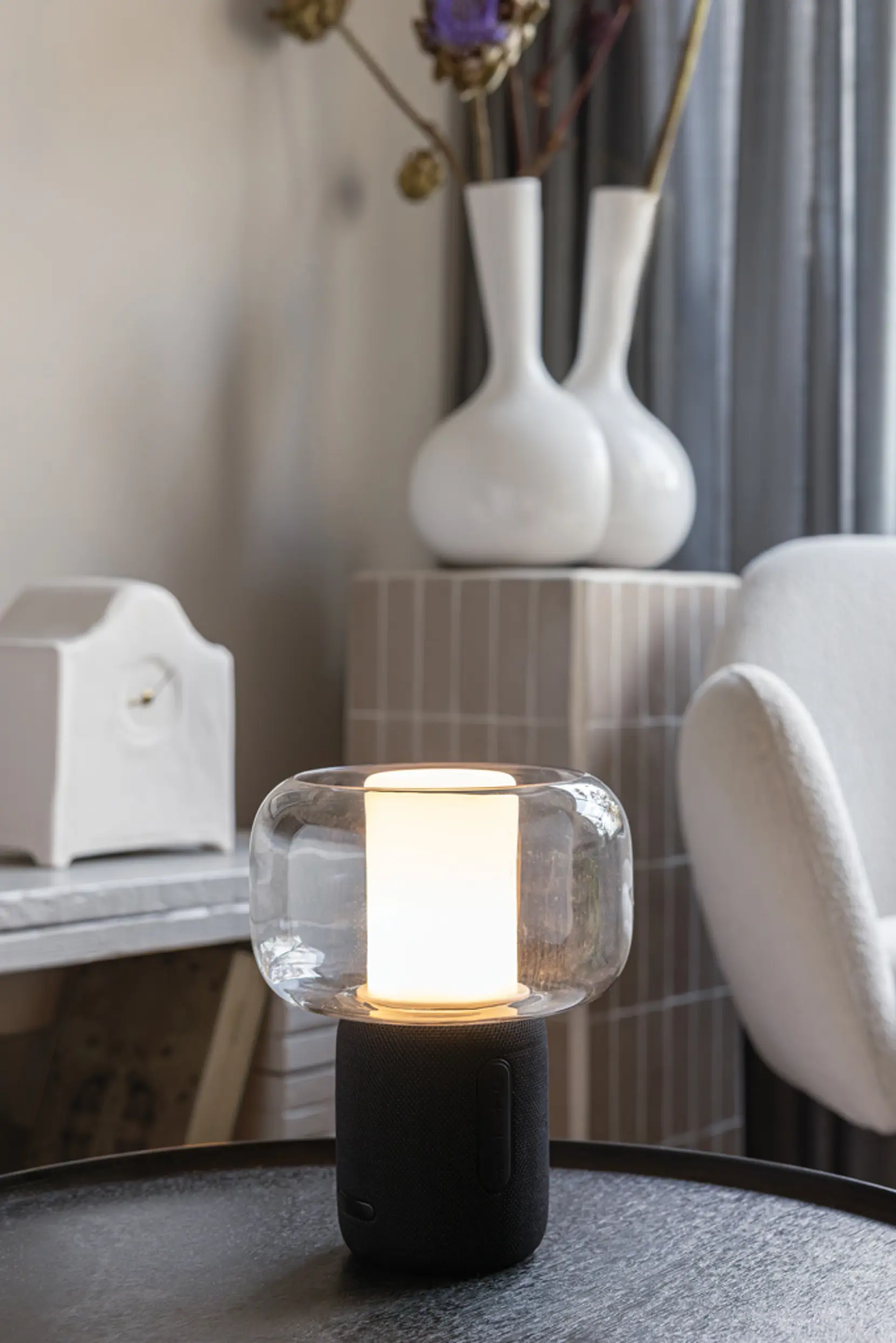 Bild på Lux 10 W högtalarlampa i återvunnen plast