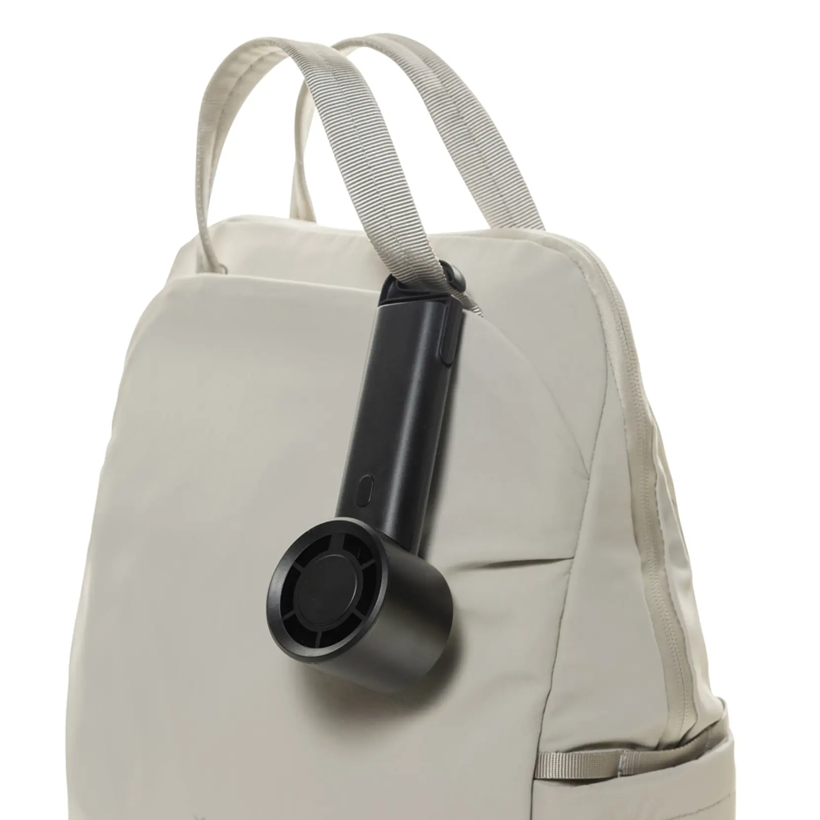 Bild på Twist uppladdningsbar bärbar fläkt i återvunnen plast Bild på Twist uppladdningsbar bärbar fläkt i återvunnen plast