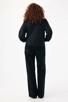 Bild på IQONQ Odin jacka i återvunnen polyester - urban stil