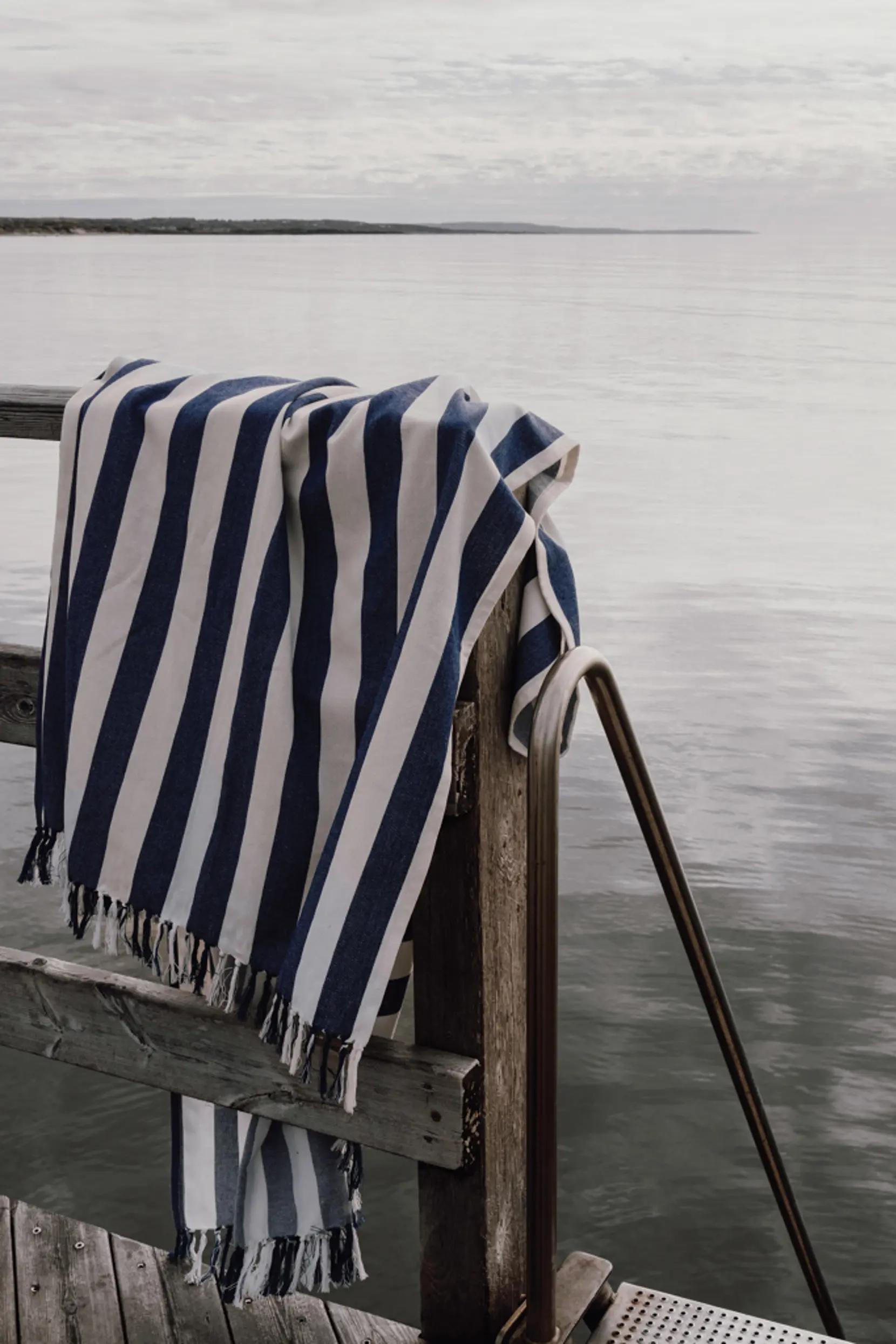 Bild på VINGA Ornos GRS hamam familjehandduk