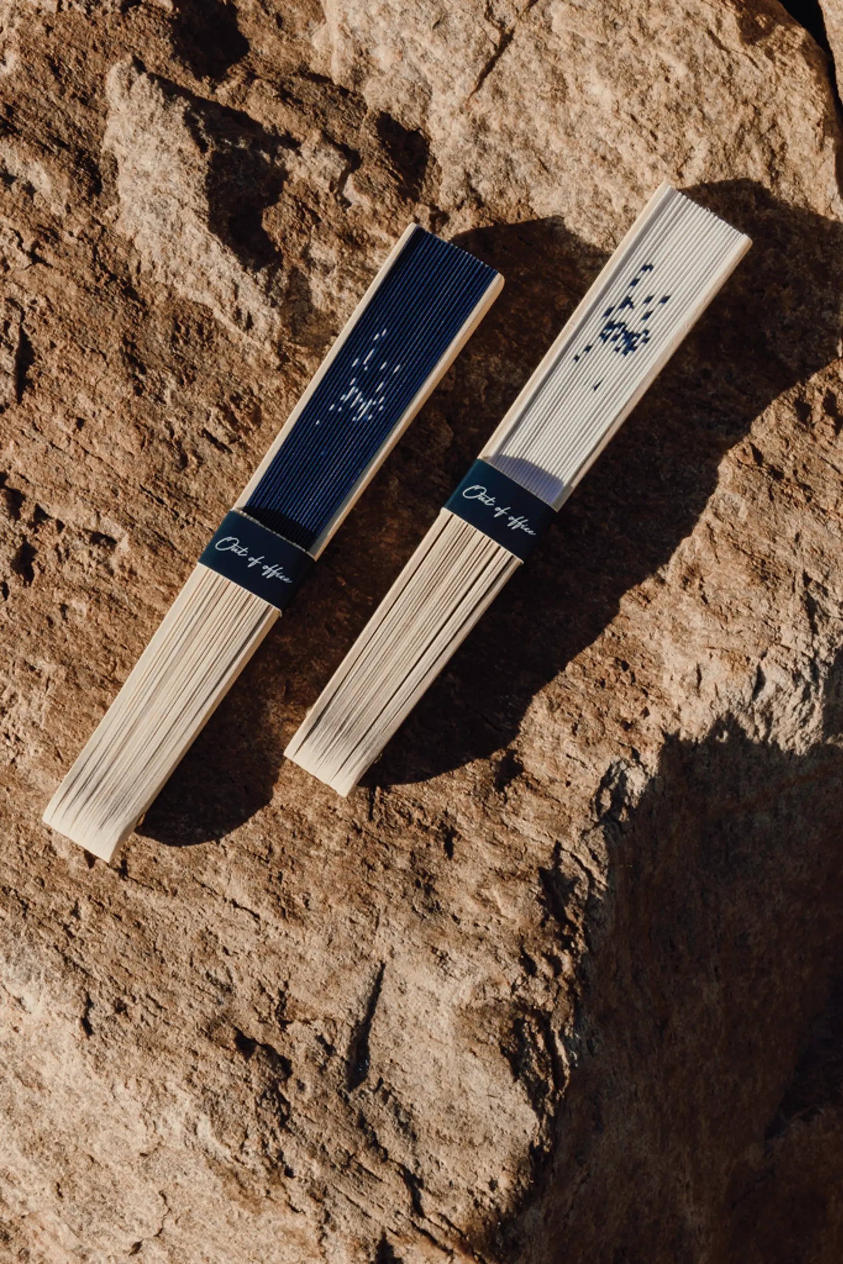 Bild på VINGA Out of office solfjäder Bild på VINGA Out of office solfjäder