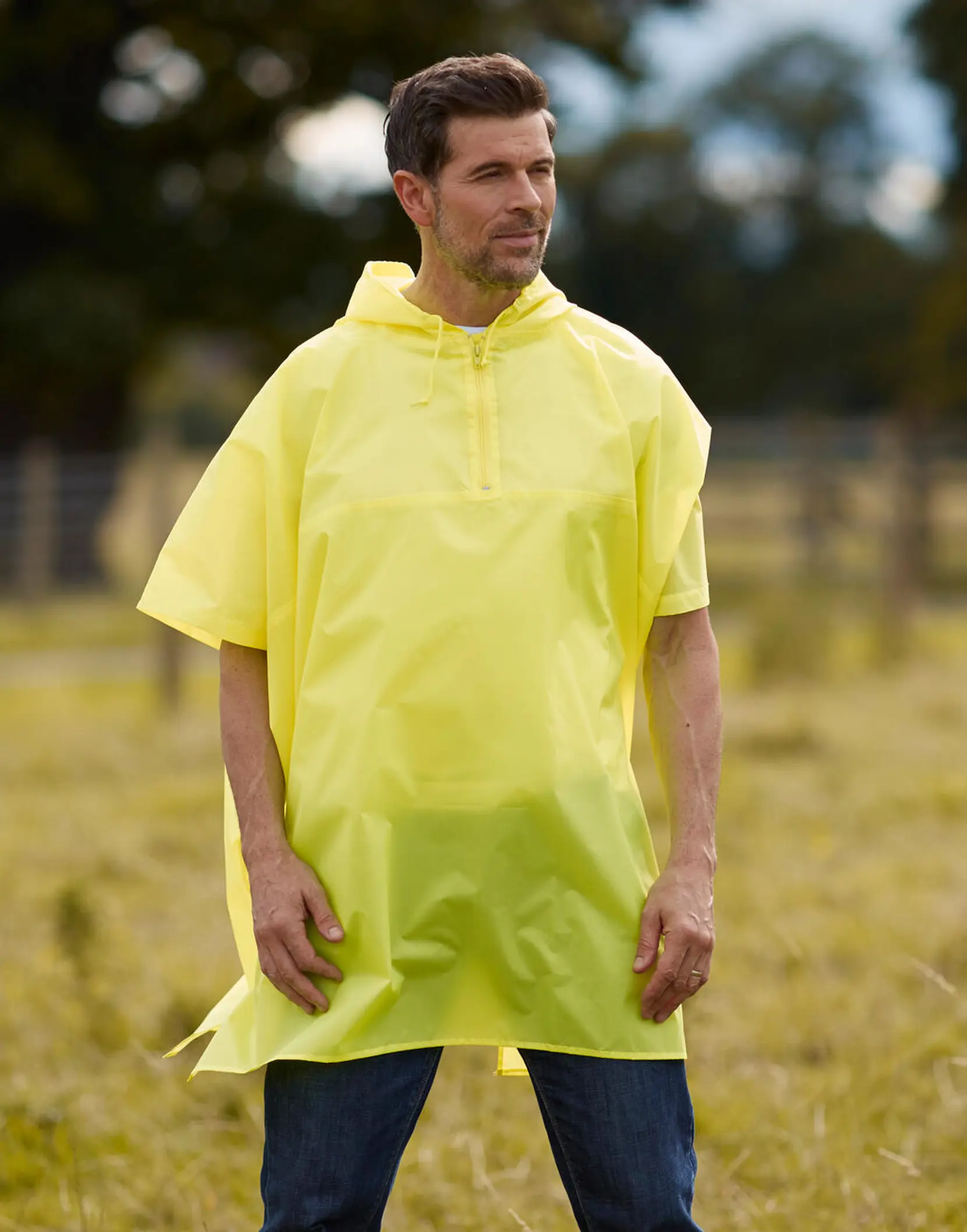 Bild på YOKO Promo Ponchos Bild på YOKO Promo Ponchos