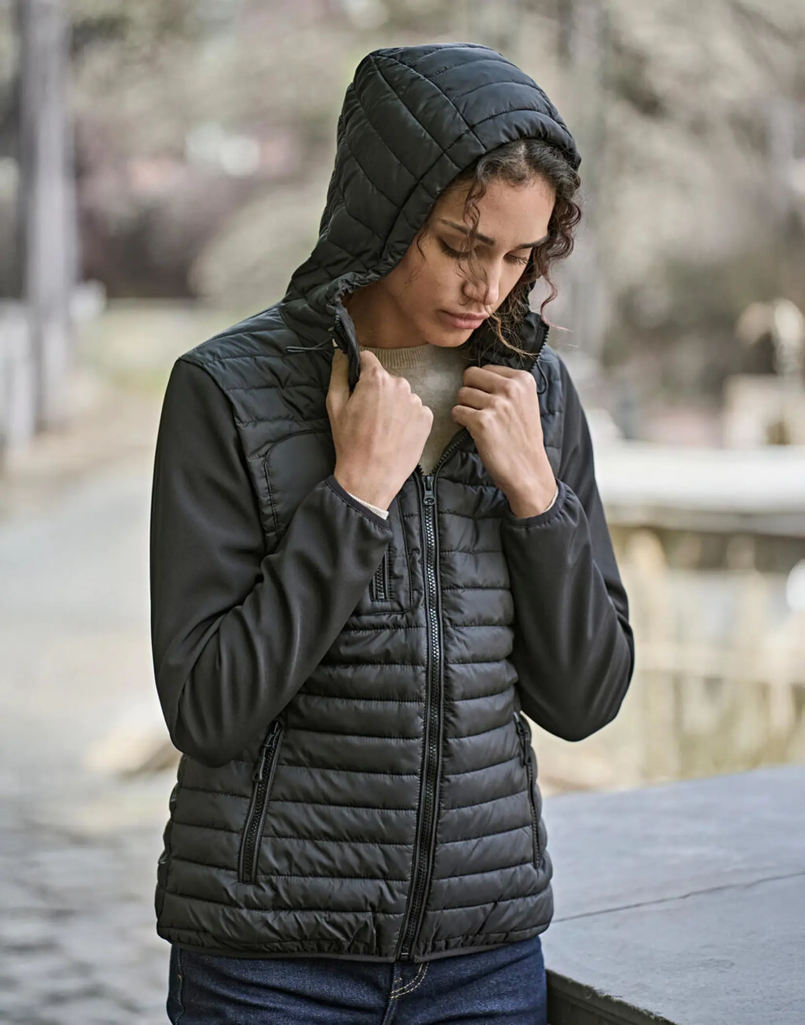 Bild på Ladies' Hooded Crossover Jacket