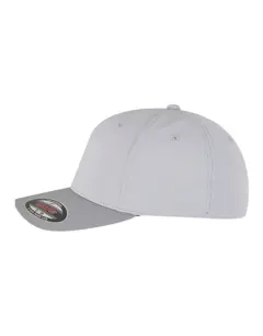 Bild på Flexfit Tech Water Repellent Cap