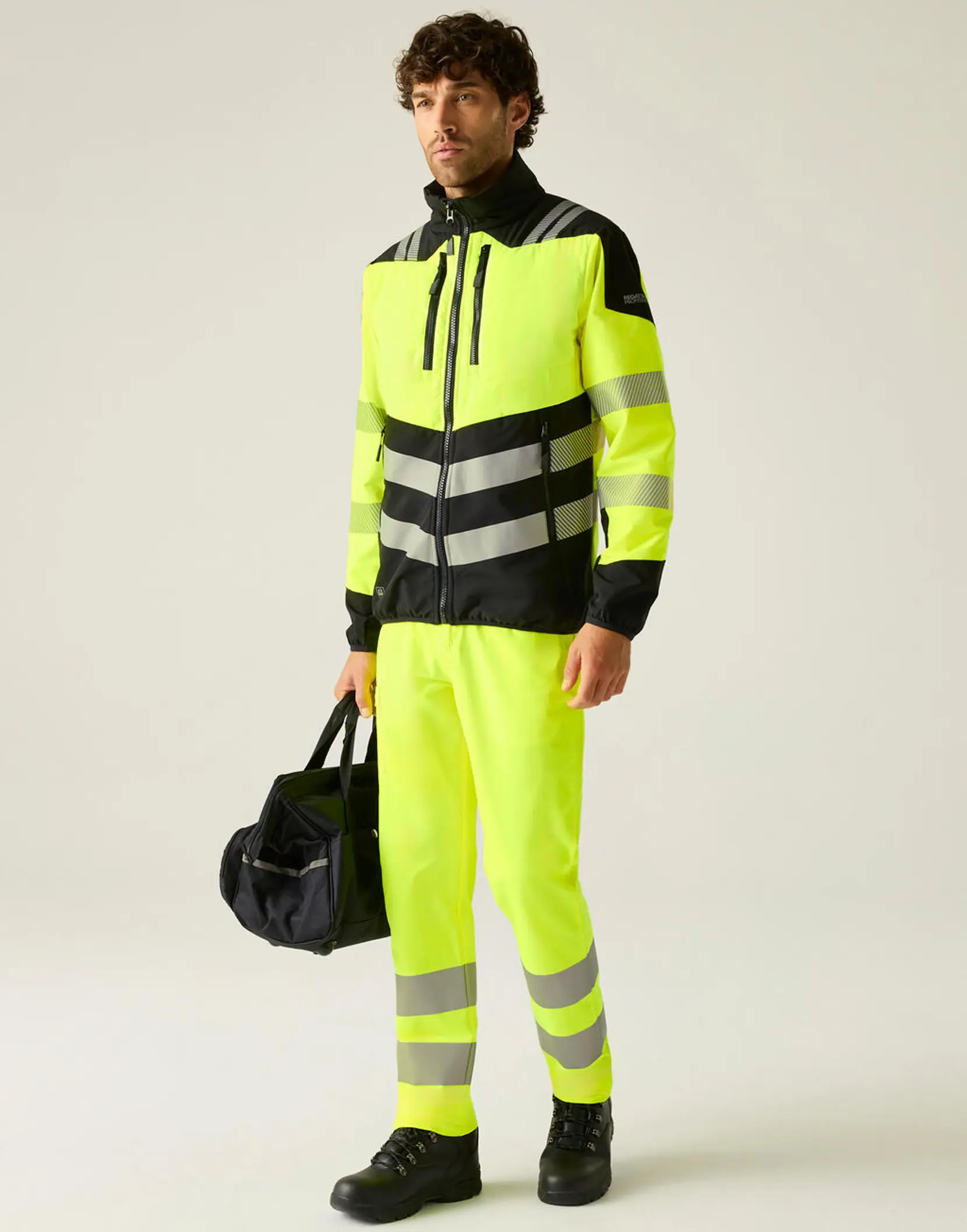 Bild på Hi-Vis X-Pro Hybrid Jacket