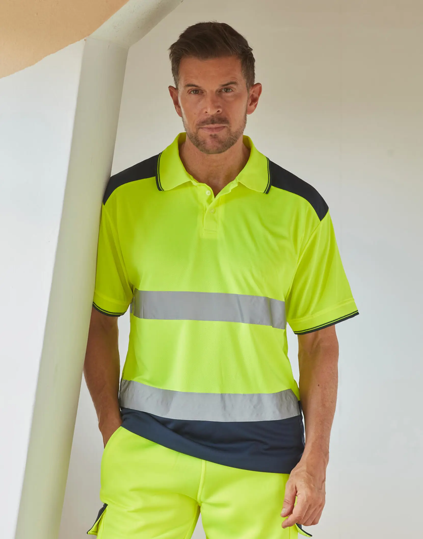 Bild på Hi-Vis Two Tone T-Shirts Bild på Hi-Vis Two Tone T-Shirts