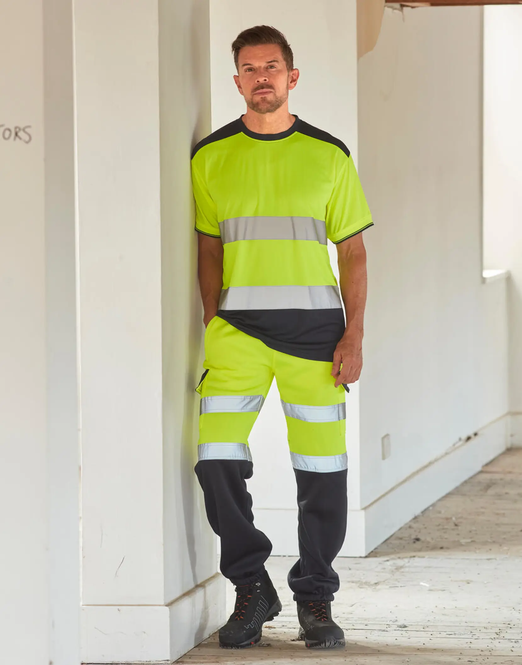 Bild på Hi-Vis Two Tone T-Shirts Bild på Hi-Vis Two Tone T-Shirts