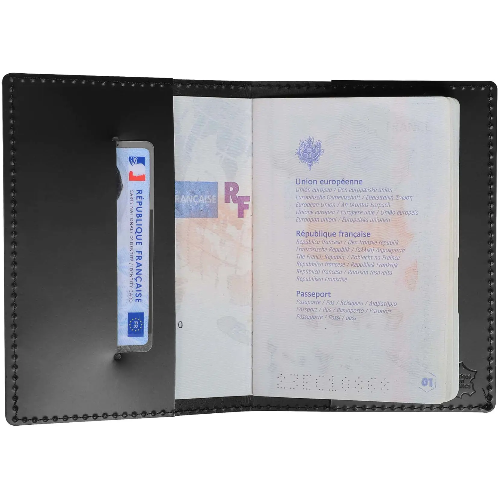 Bild på SCX.design A13, passhållare med smart tagg