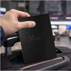 Bild på SCX.design A13, passhållare med smart tagg