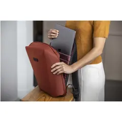 Bild på Luma stöldsäker 15 tums laptopväska av återvunna GRS-material, 10 l