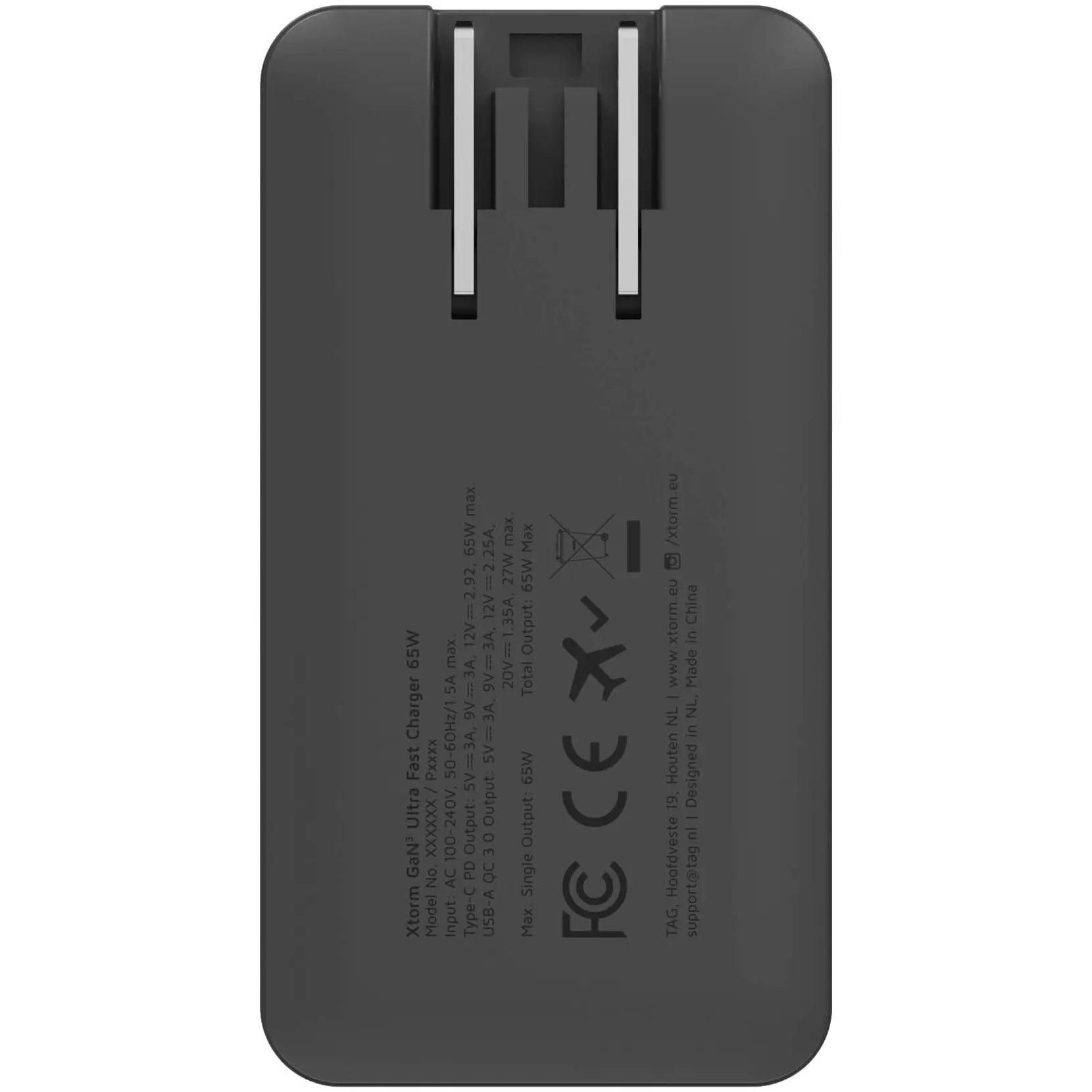 Bild på Xtorm 65 W snabbladdare set med kabel och resefodral för resor