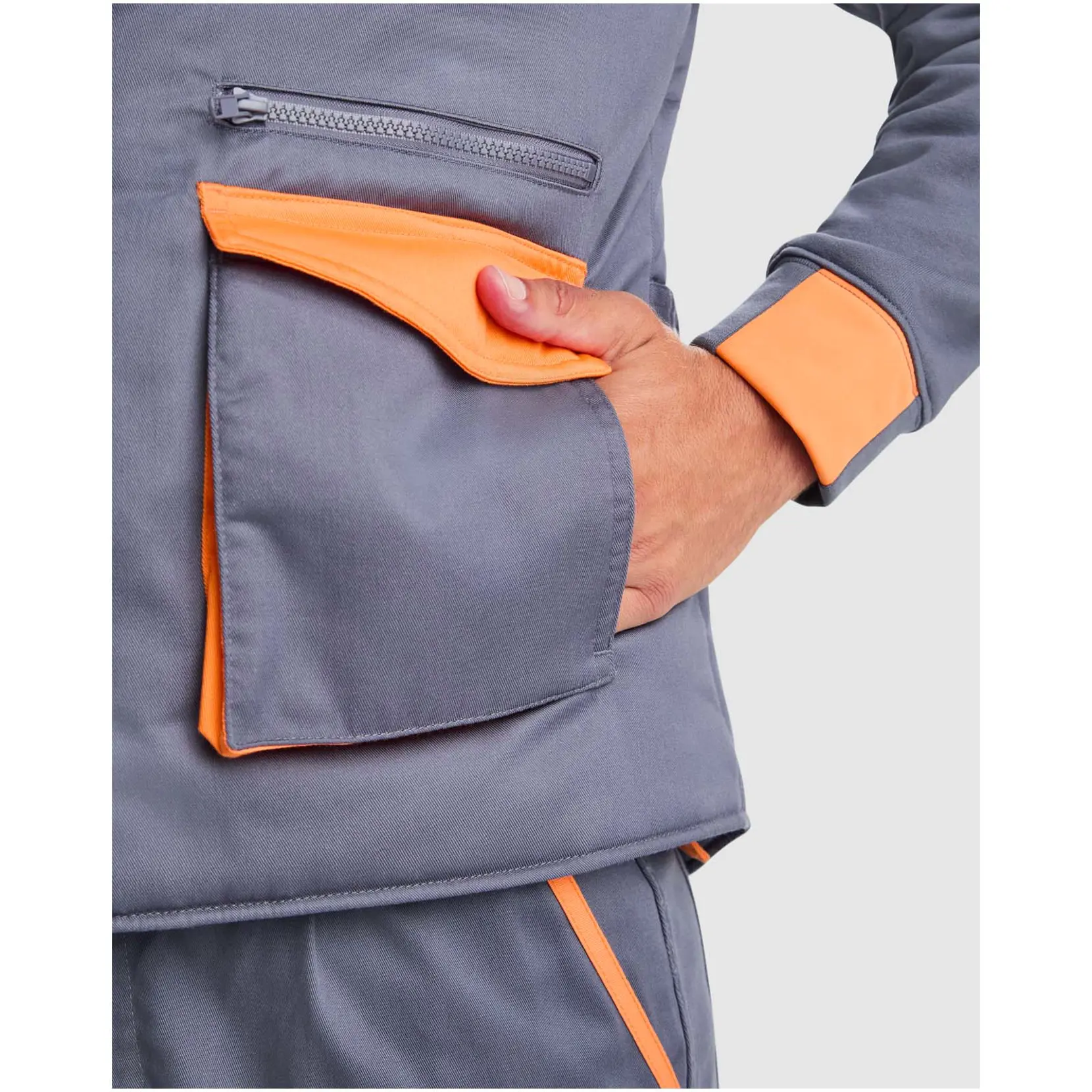 Bild på Armada arbetsväst med flera fickor