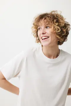 Bild på Iqoniq Kakadu relaxed t-shirt i återvunnen bomull