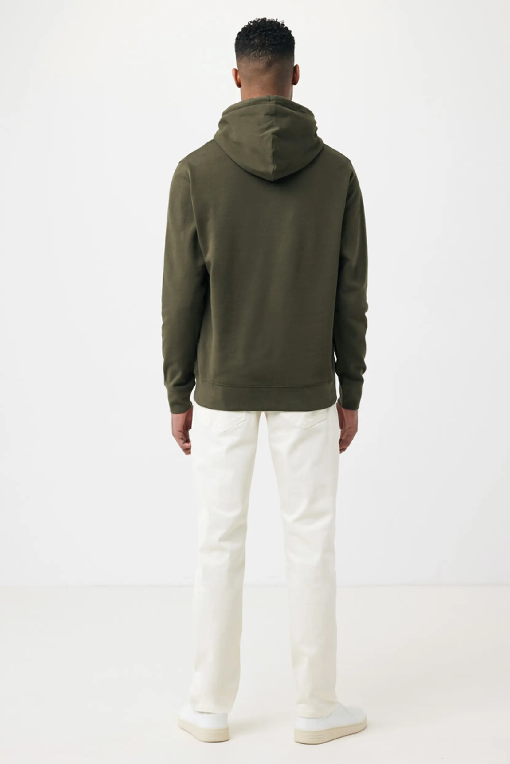 Bild på Iqoniq Rila lättvikt hoodie i återvunnen bomull