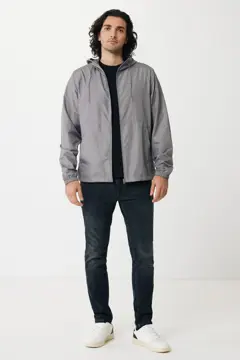 Bild på Iqoniq Logan lättvikt jacka i återvunnen polyester