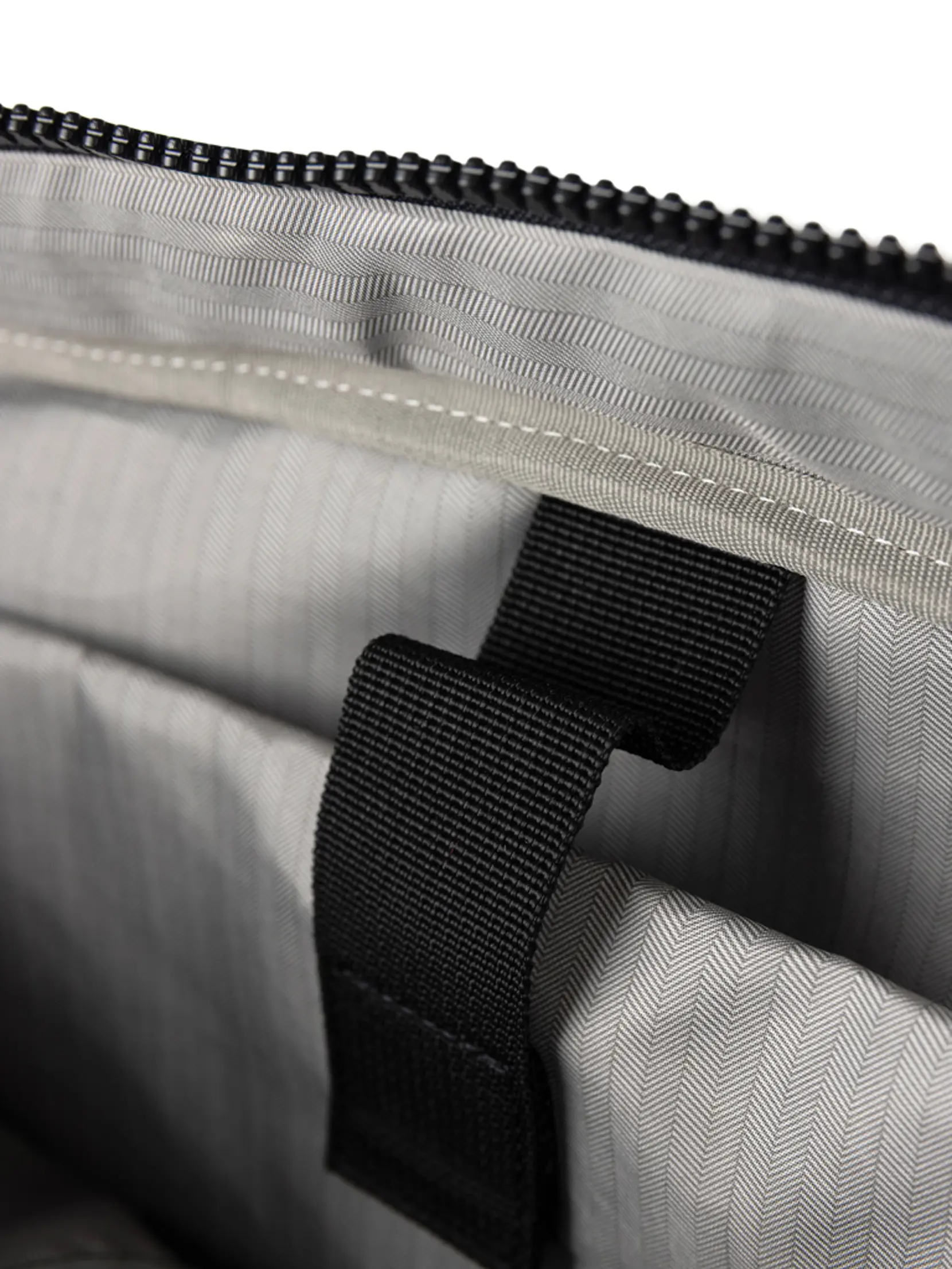 Bild på VINGA Baltimore RCS convertible backpack brief Bild på VINGA Baltimore RCS convertible backpack brief