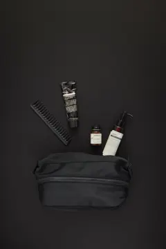 Bild på VINGA Baltimore Neo RCS expandable toiletry bag