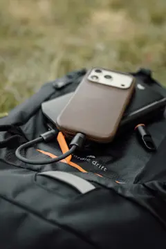 Bild på Nordic Drift Everest USB-C 60W snabbladdningskabel karbinhak