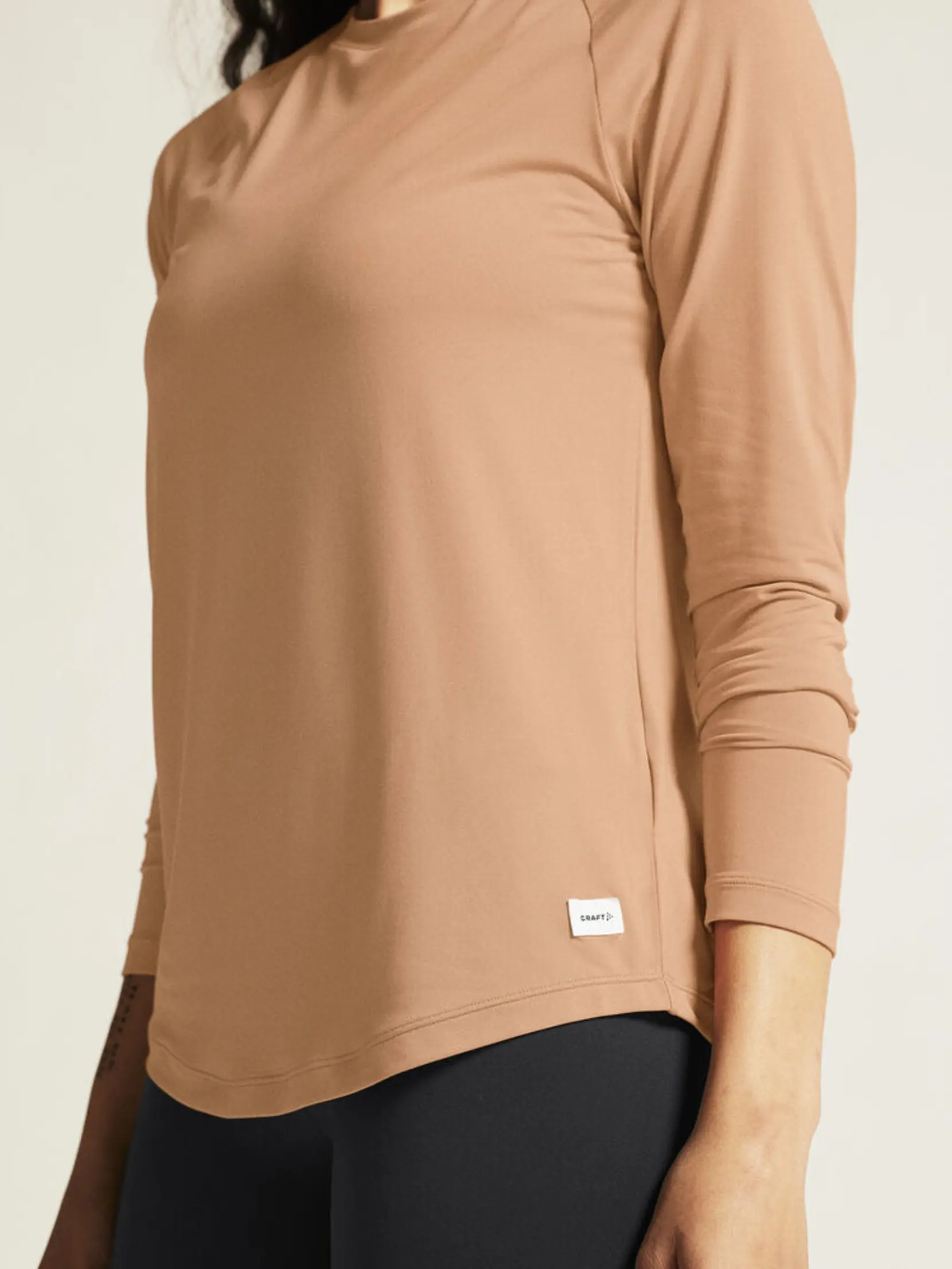 Bild på Collective LS Tee W Bild på Collective LS Tee W