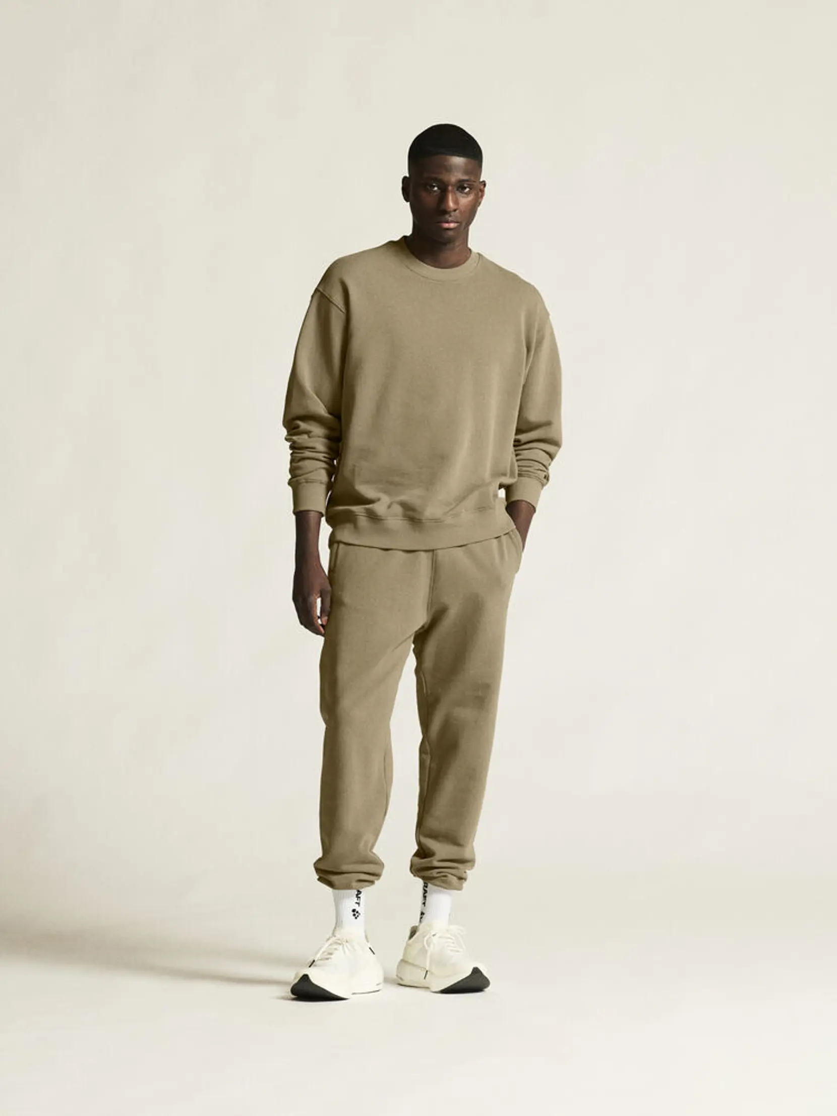Bild på Frequent RN sweatshirt M Bild på Frequent RN sweatshirt M