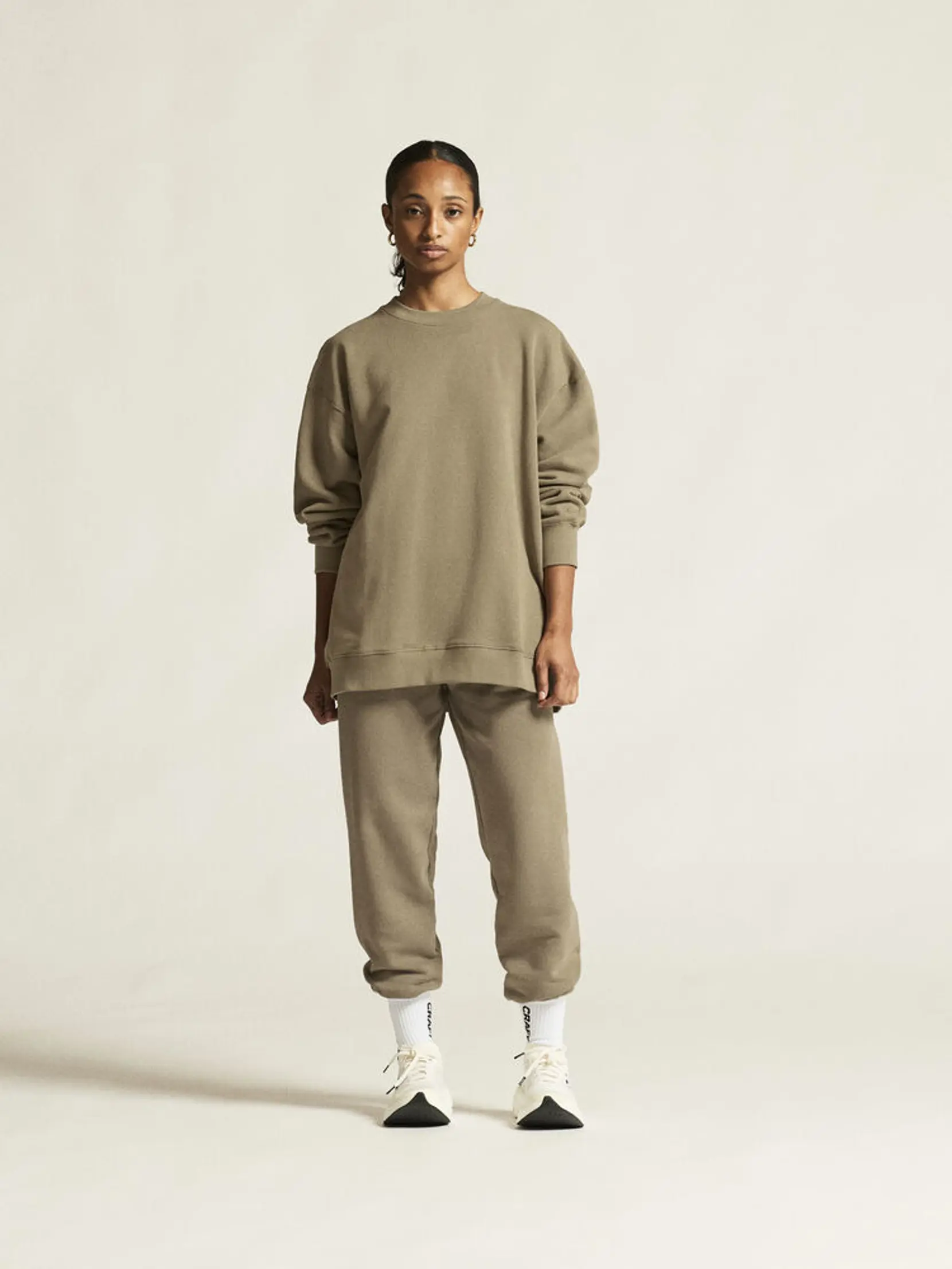 Bild på Frequent RN sweatshirt W Bild på Frequent RN sweatshirt W