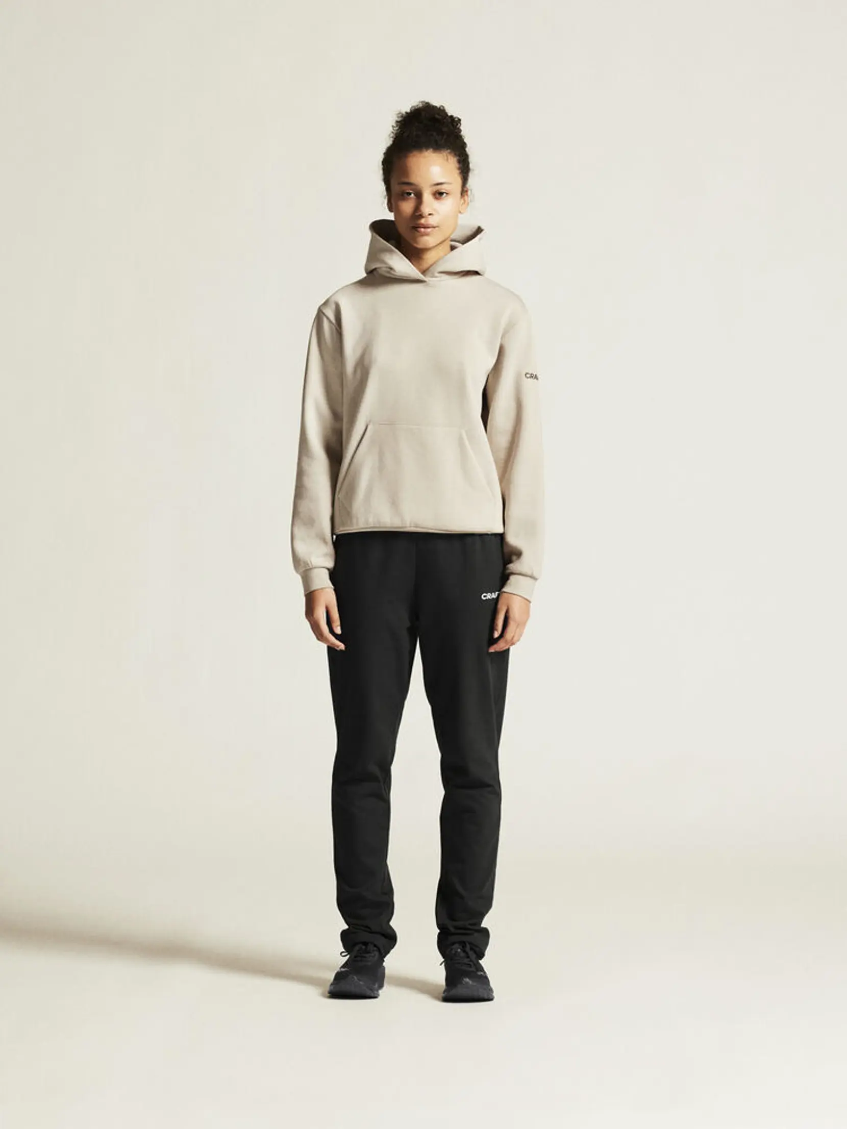 Bild på Community 2.0 Hoodie W Bild på Community 2.0 Hoodie W