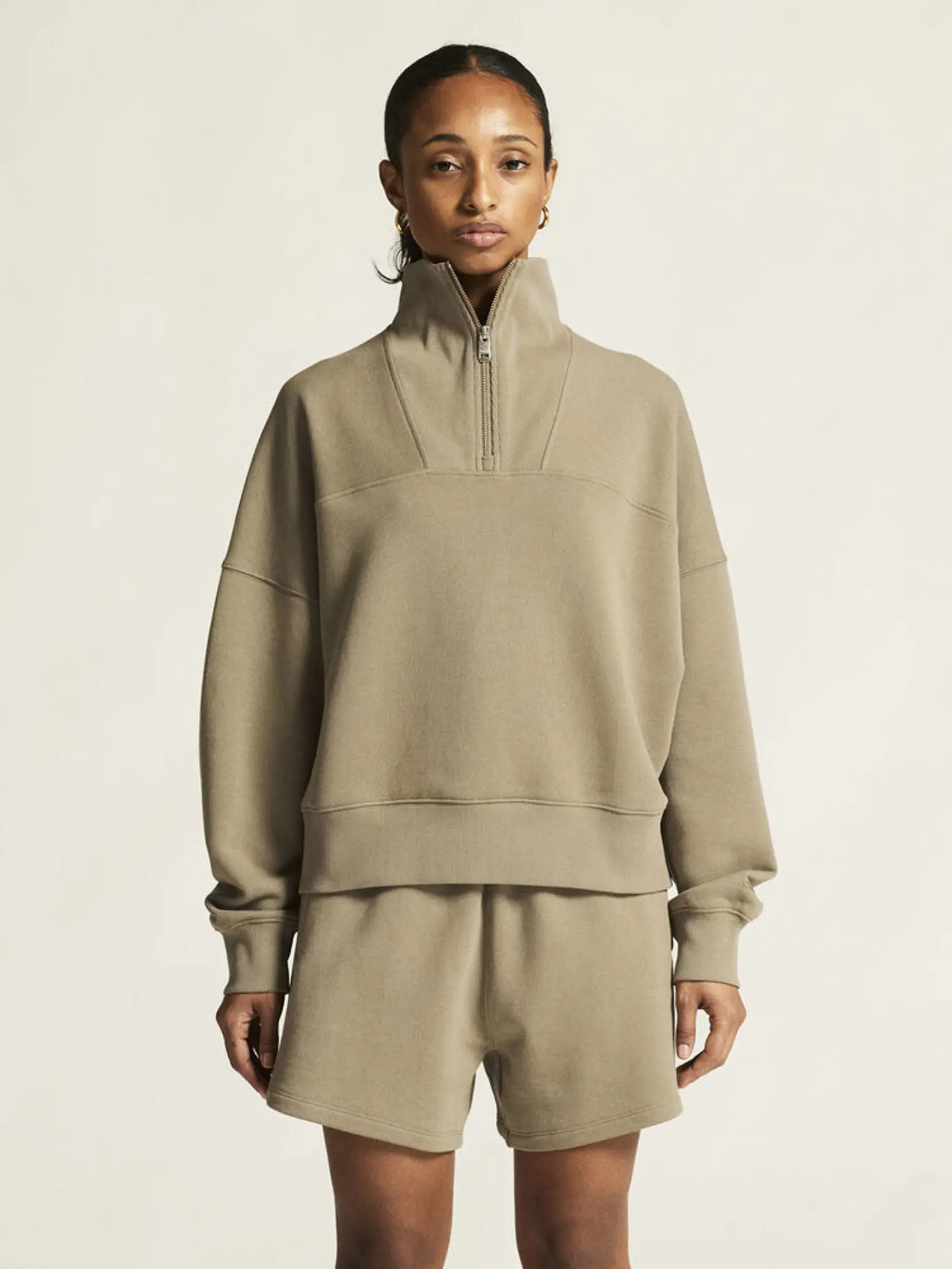 Bild på Frequent HZ Sweatshirt W Bild på Frequent HZ Sweatshirt W