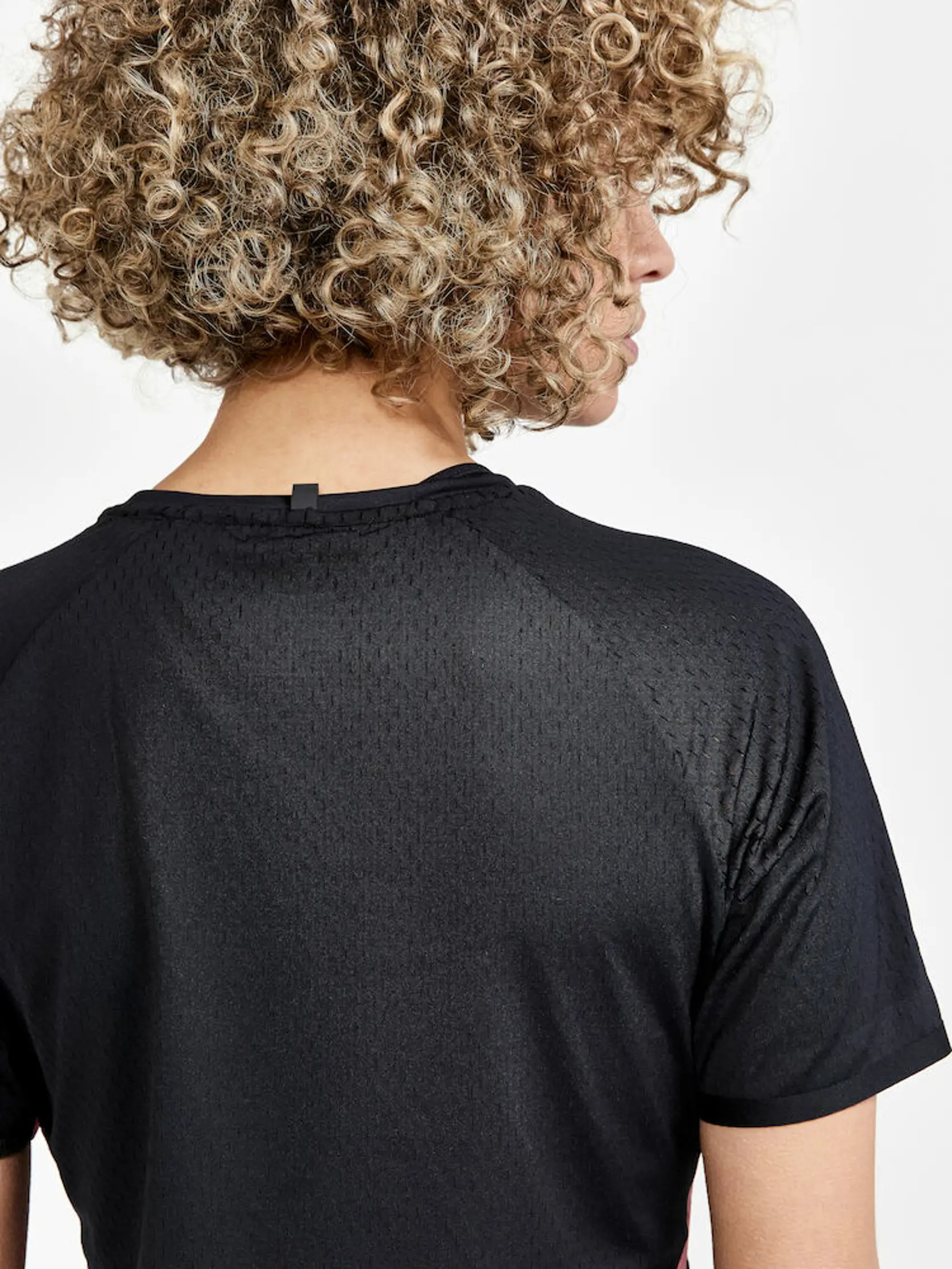 Bild på CTM Distance Warp Mesh SS Tee W Bild på CTM Distance Warp Mesh SS Tee W