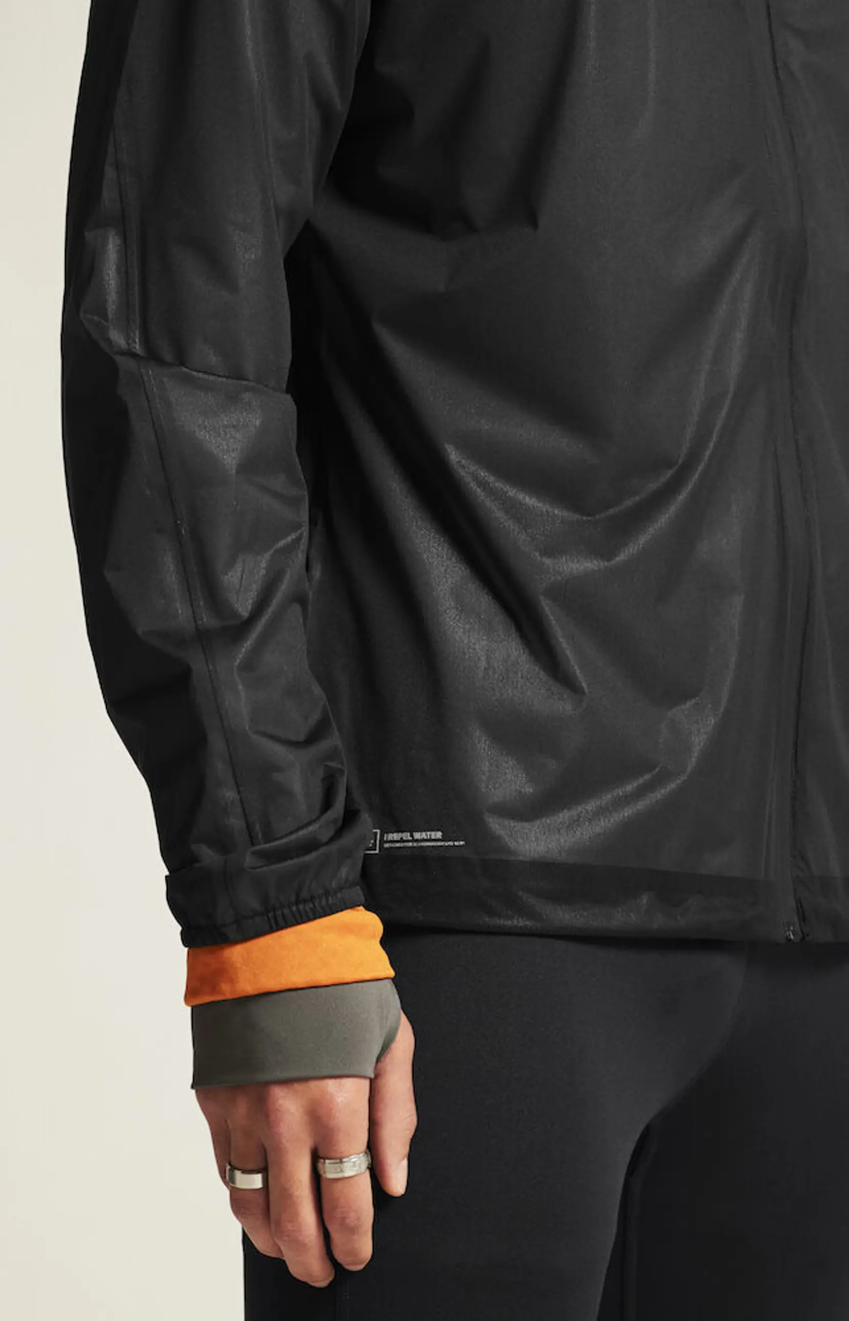 Bild på PRO Hydro Lightweight Jacket M Bild på PRO Hydro Lightweight Jacket M