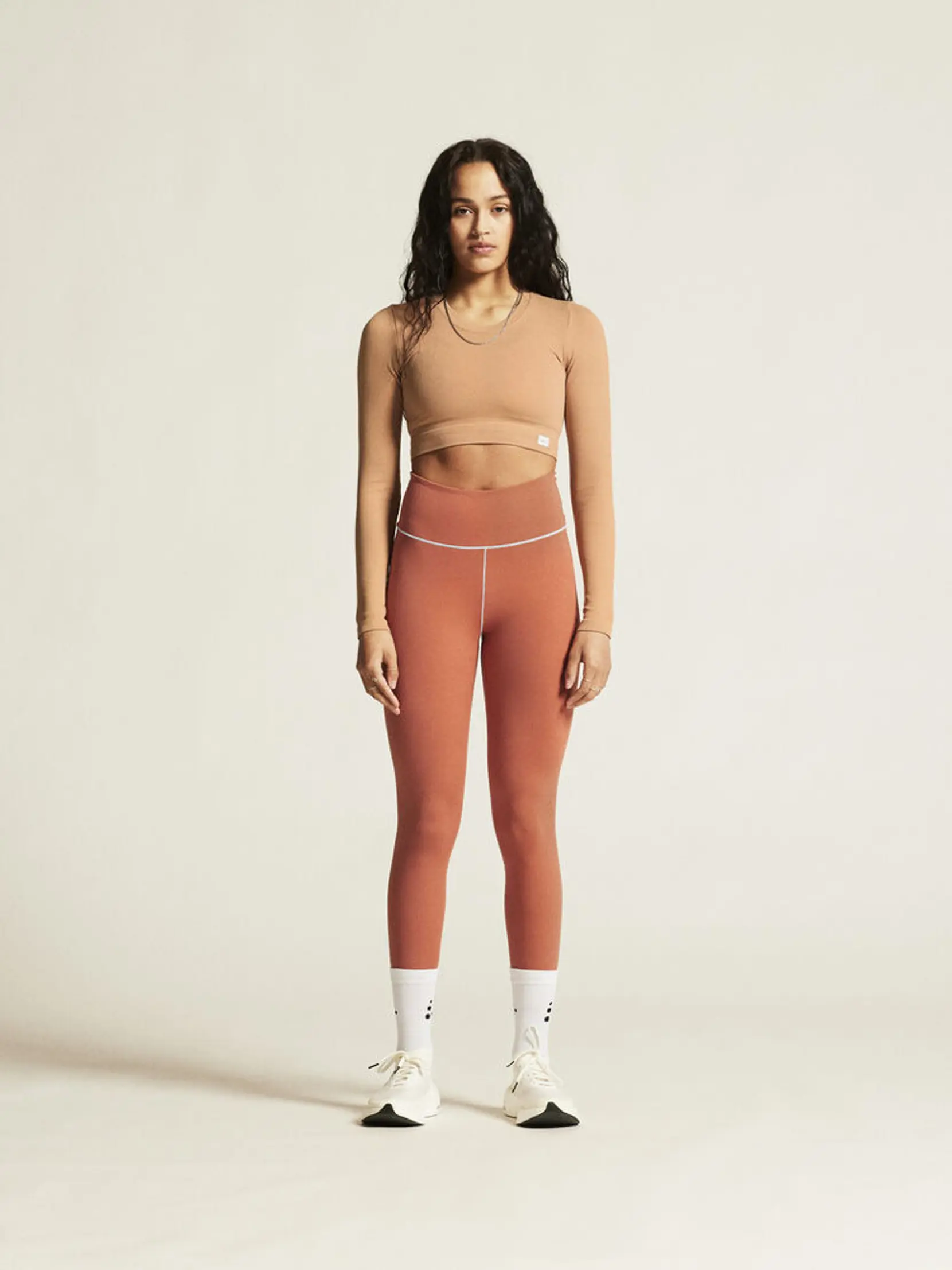 Bild på Collective Rib Cropped LS Top W Bild på Collective Rib Cropped LS Top W
