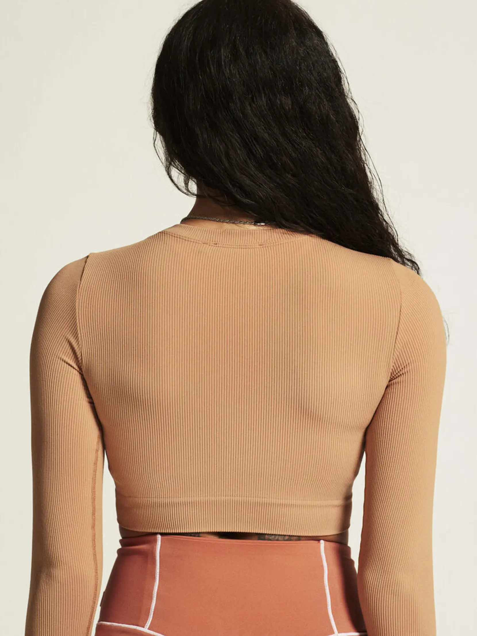 Bild på Collective Rib Cropped LS Top W Bild på Collective Rib Cropped LS Top W