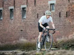 Bild på CORE Essence Bib Shorts W