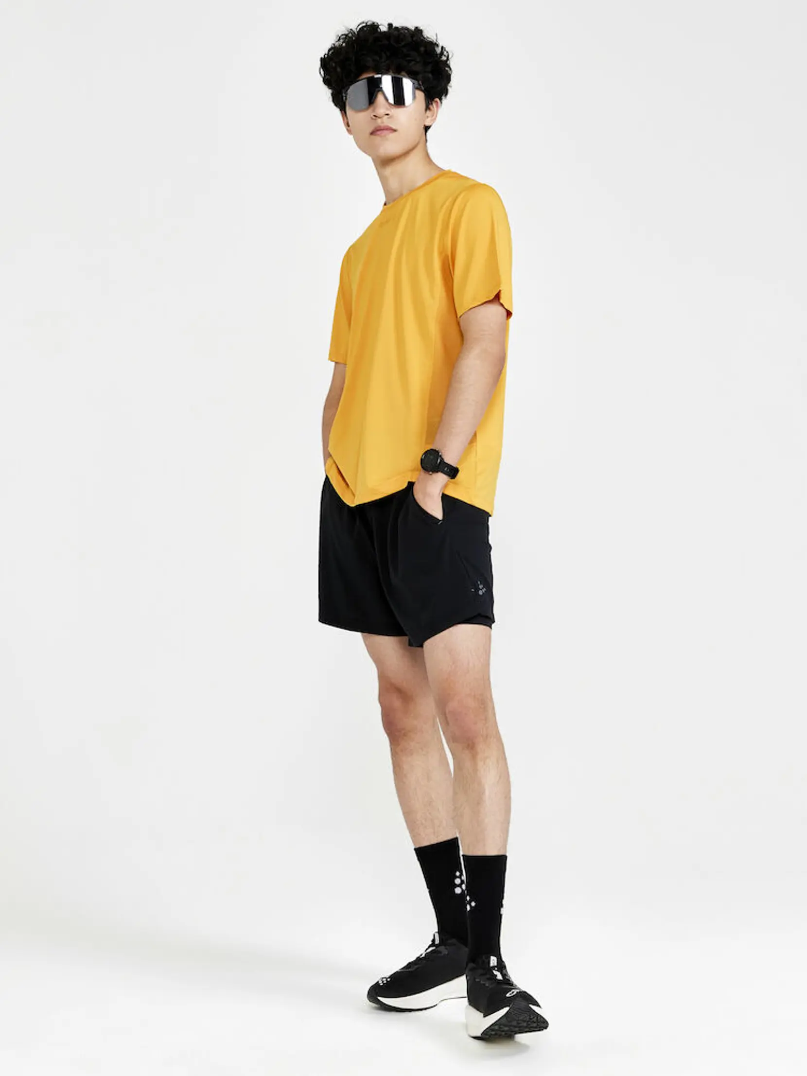 Bild på ADV Essence Perforated 2-in-1 Stretch Shorts M Bild på ADV Essence Perforated 2-in-1 Stretch Shorts M