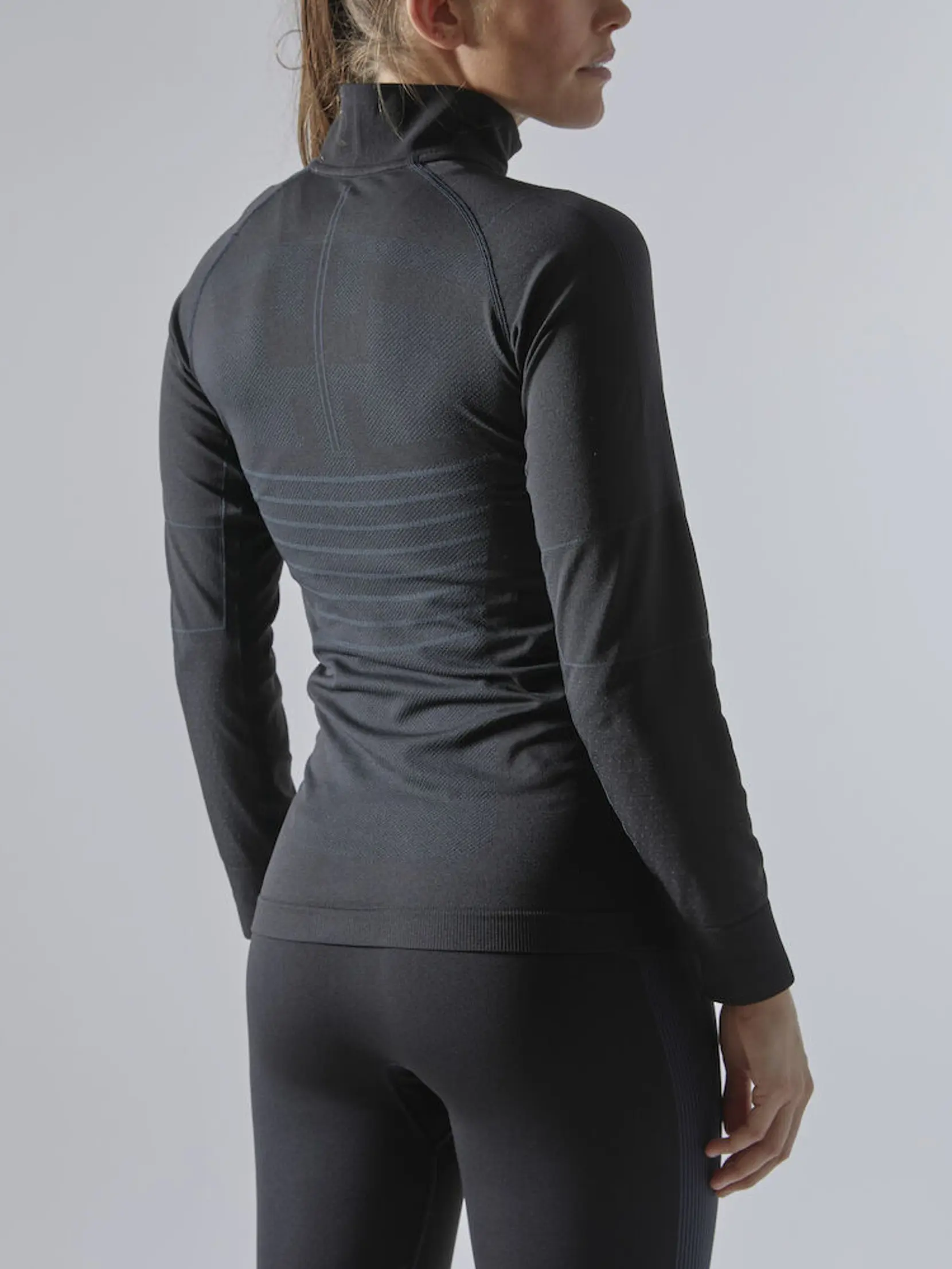Bild på Active Intensity Zip W Bild på Active Intensity Zip W
