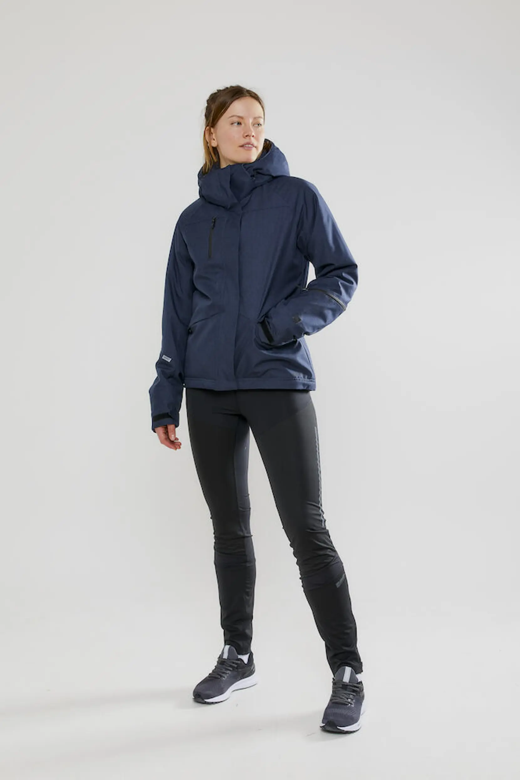Bild på Mountain Padded Jacket W Bild på Mountain Padded Jacket W